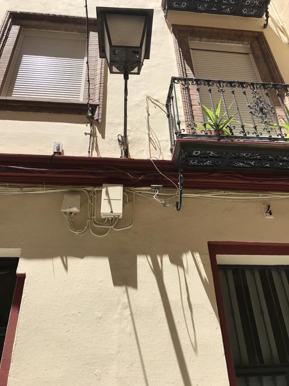 Bromham Apartment セビリア エクステリア 写真