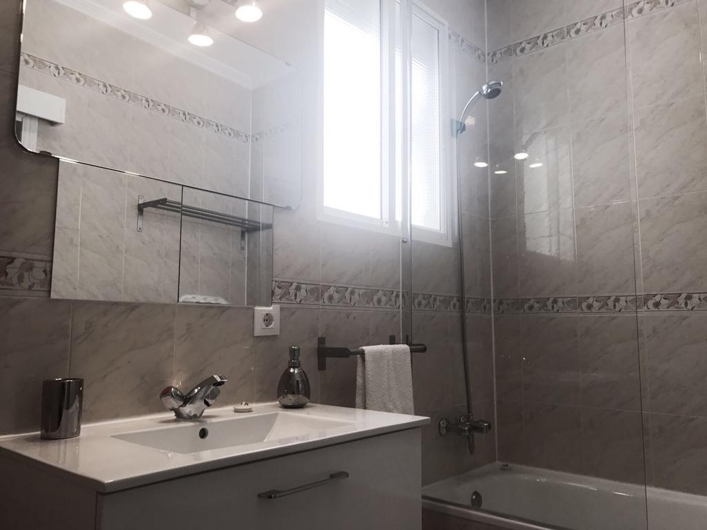 Bromham Apartment セビリア エクステリア 写真